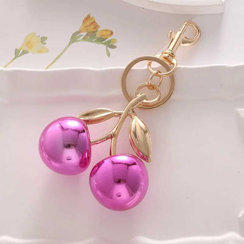 Luxury Red Cherry keychain Bag CharmCute Resin Cherry Keychians for Girl Women backpackGift Ideas KeyringKey Chain Clip Y250928as