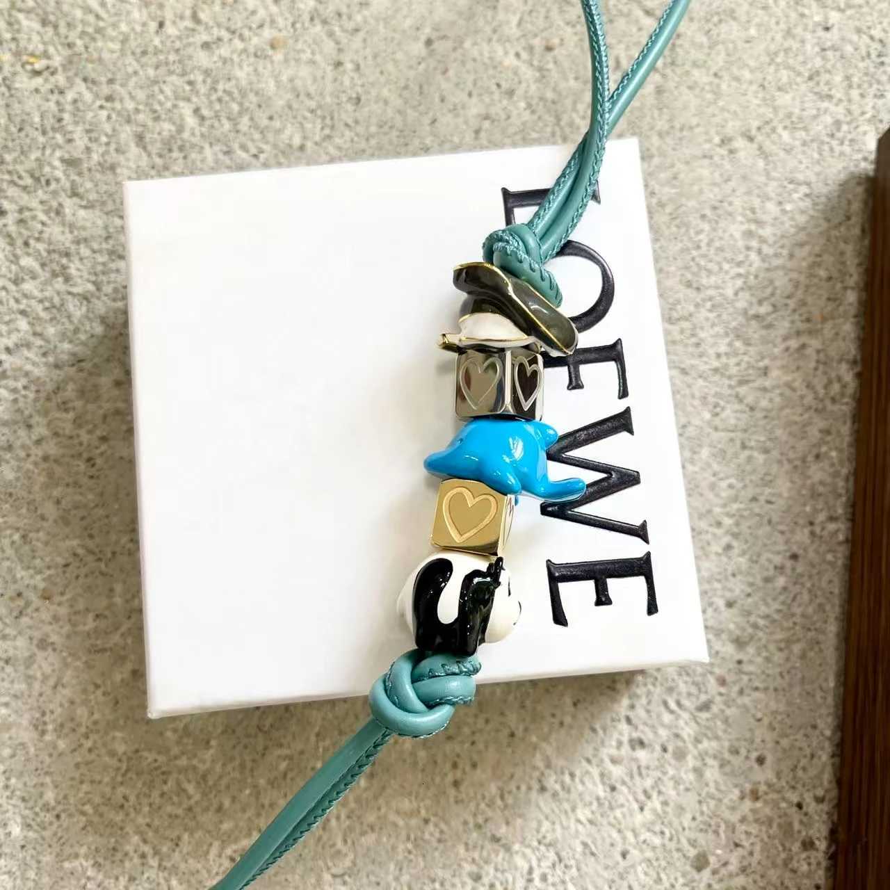 Luxury Luxury DIY Animal Charms Premium Beaded Keychain Set Handmade Bag Purse Accessories Elegant Gift for Women Y250928qe