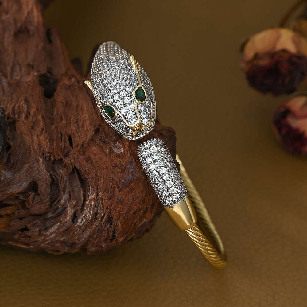 New INS Fashion Electroplated Two-tone Leopard Open Bracelet Bangle Korean and Japanese Style Light High-end Elegant Jewelry