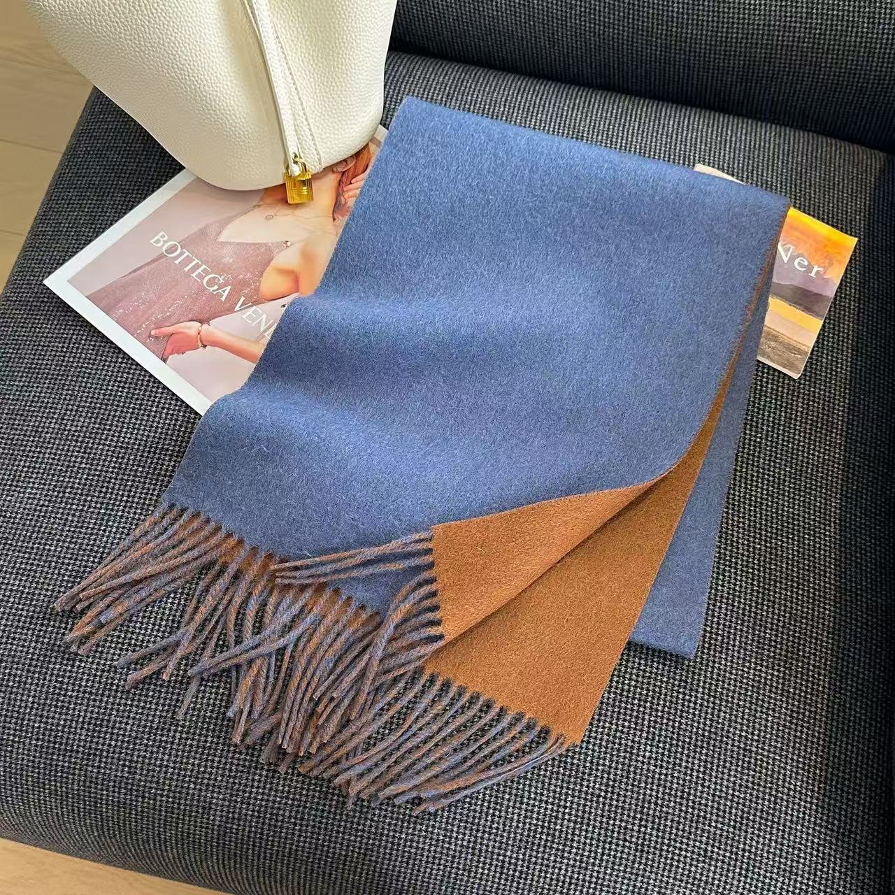 T1875 Women's Double-Sided Wool Scarf, Thick and Warm for Fall/Winter, Available in Multiple Colors, Stylish and Versatile, Solid Color Design