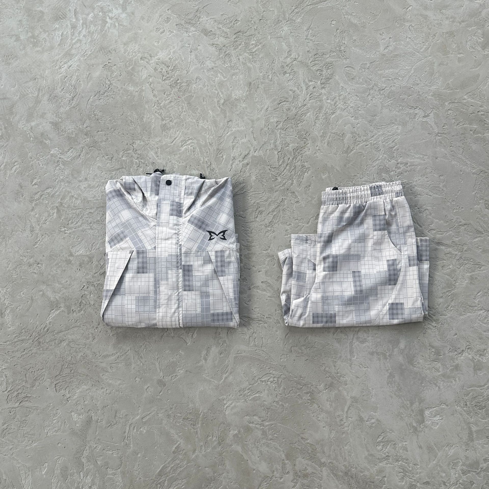 Men's Hoodies Mertra Luxurious Design Patchwork Checkered Sportswear Set Grey Hoodie Jacket UK Hooded Windbreaker Hip-hop Men And Women