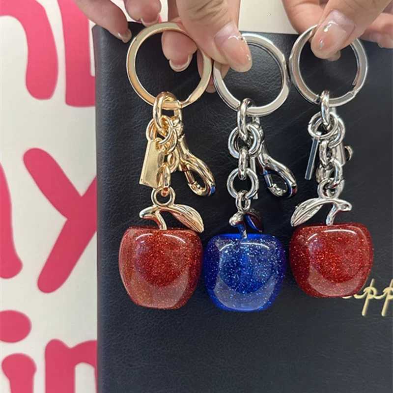 Luxury Cute Cherry Decorative For Bag Glitter Resin Red Apple Pendant For Handbags Shoulder Bags Keychain Charm Festive Gift Y250928as