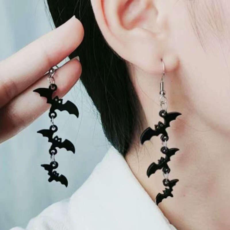 New Halloween Fashion Simple Personality Quirky Step Bat Acrylic Drop Earrings