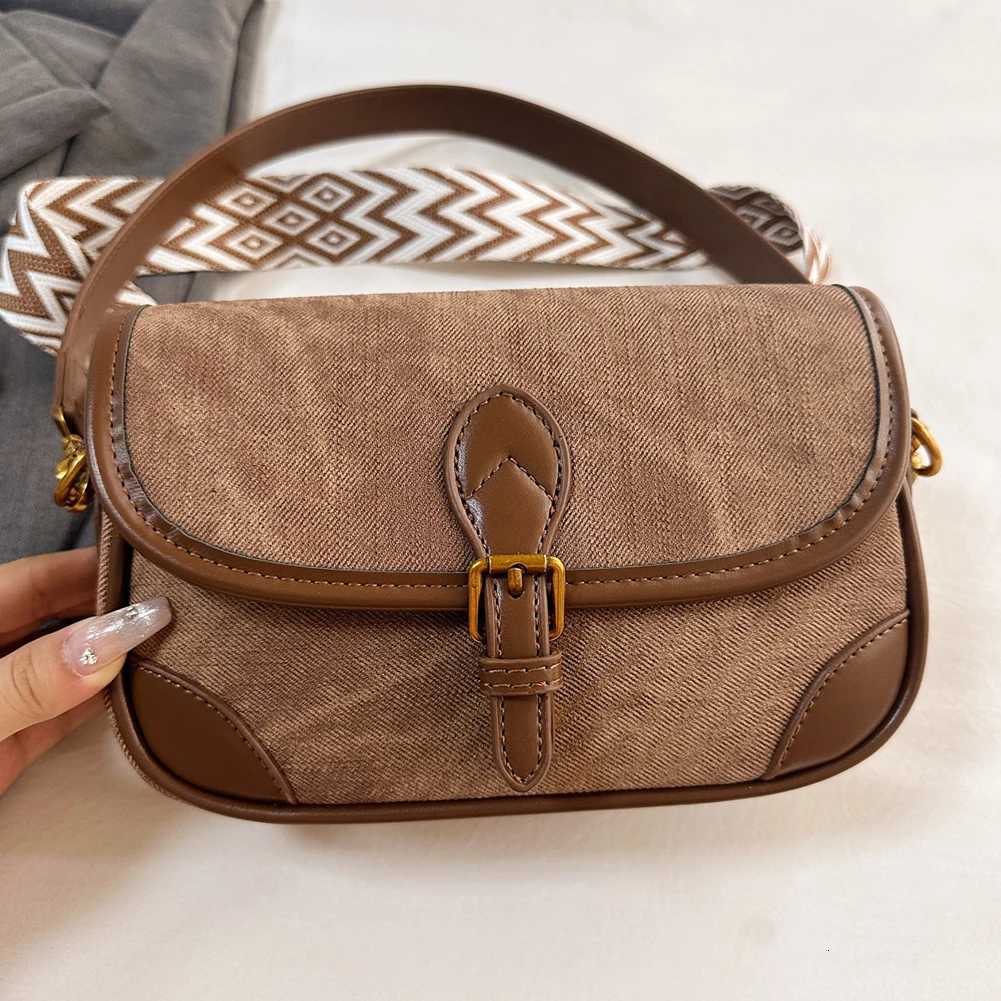 Women PU Shoulder Bag Fashion Crossbody Bag Large Capacity Stylish Commuting Bag Adjustable Strap Chic Hobo Bag Small Square Bag Z250928
