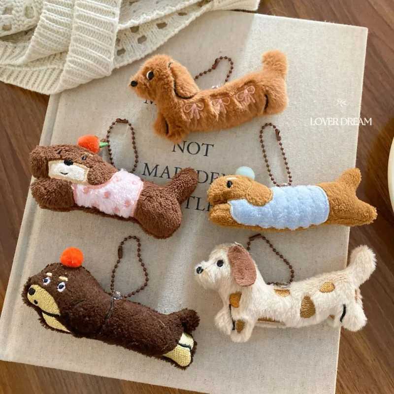 Kawaii Dog Dachshund Plush Keychain Doll Cartoon Puppy Stuffed Keyring Cute Key Holder Pendant Bag Hanging Decor Couple GiftsXJ250928
