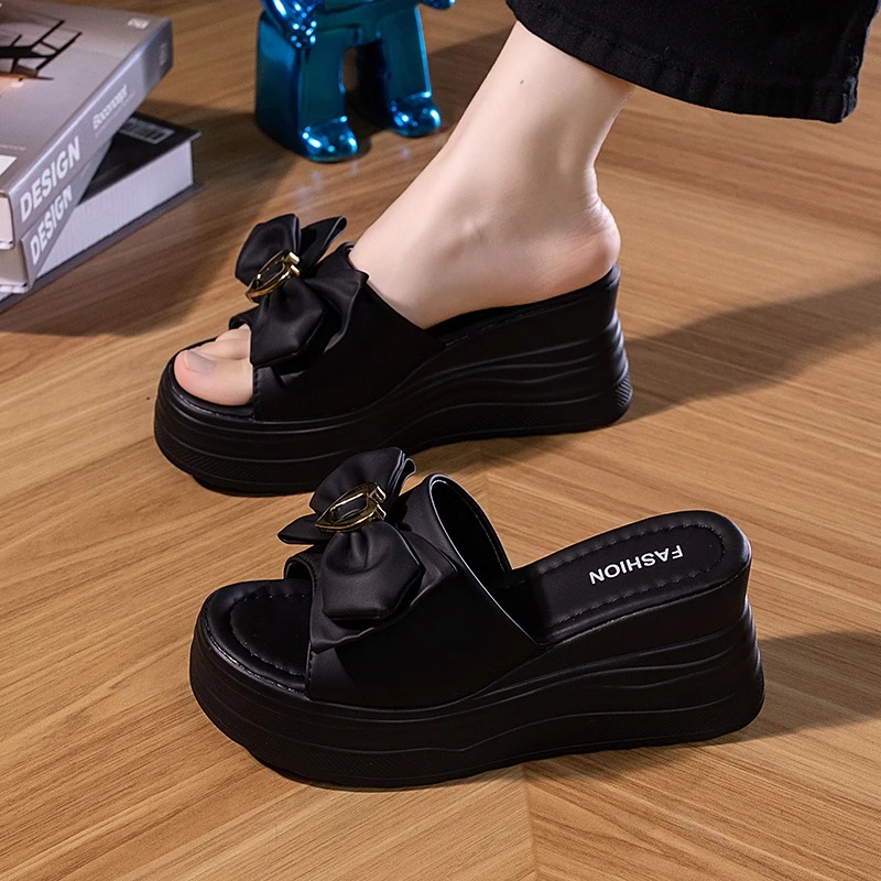 Women Fashion Thick Sole Home Platform Slippers Summer Clogs Non Slip Elevated Slides Shoes Non-Slip Thick Heel House Sandals: Stylish Slide Footwear 