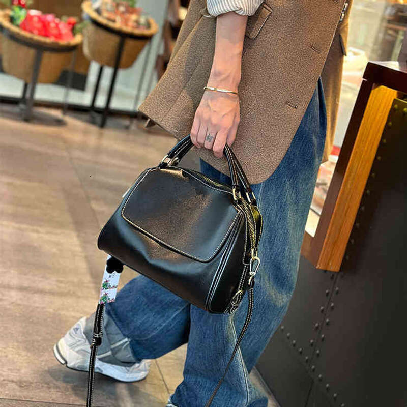designer bag Luxury bag Cowhide Genuine Leather Handbag for Women New Versatile Large Capacity Pillow High-end Fashion Single Shoulder Crossbody Bag