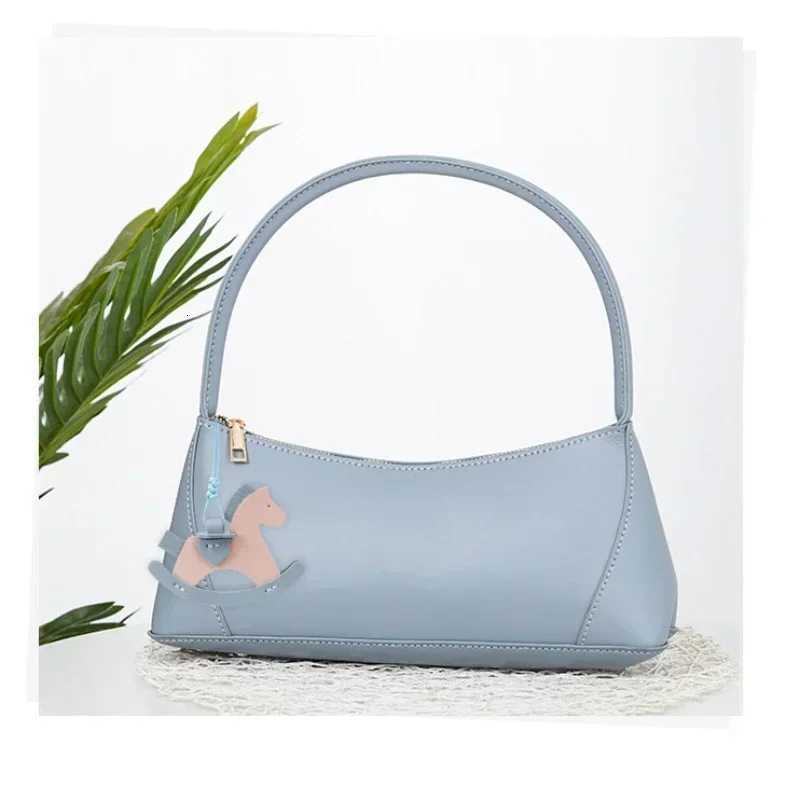 Luxury DIY Keychain Swinging Horse Lucky Pendant Bag Decoration Genuine Leather Handmade Weaving Material Gifts Relatives Best Friend Y250929as