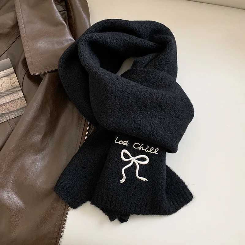 Womens Winter Scarf New Japanese Style Cute Bow Scarf Featuring Cold Proof Warm Neck Protecting Kawaii Knitted Scarf Embroidery L250928