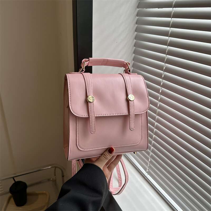 New Hot Sale Retro Women's Fashion Fashionable Pendant Shoulder Bag Casual Simple Backpack