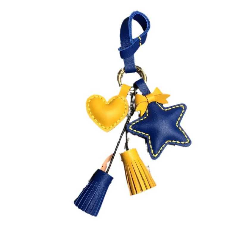 Luxury Handmade Cowhide Tassel Love Peach Heart Star Keychain Bag Hanging Creative Birthday Gift Pendant Car Pendant Y250928as