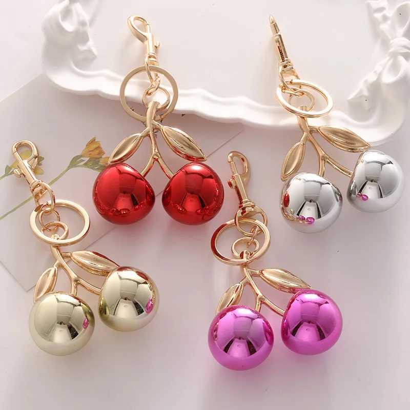 Luxury Red Cherry keychain Bag CharmCute Resin Cherry Keychians for Girl Women backpackGift Ideas KeyringKey Chain Clip Y250928as