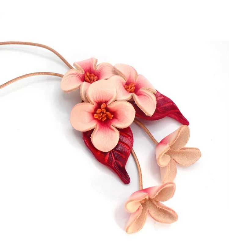 Luxury Genuine Top Grain Cowhide Floral Car Hanging Ornament Elegant Handbag Charm Fashionable Auto Interior Decor Cute Gift for Women Y250928