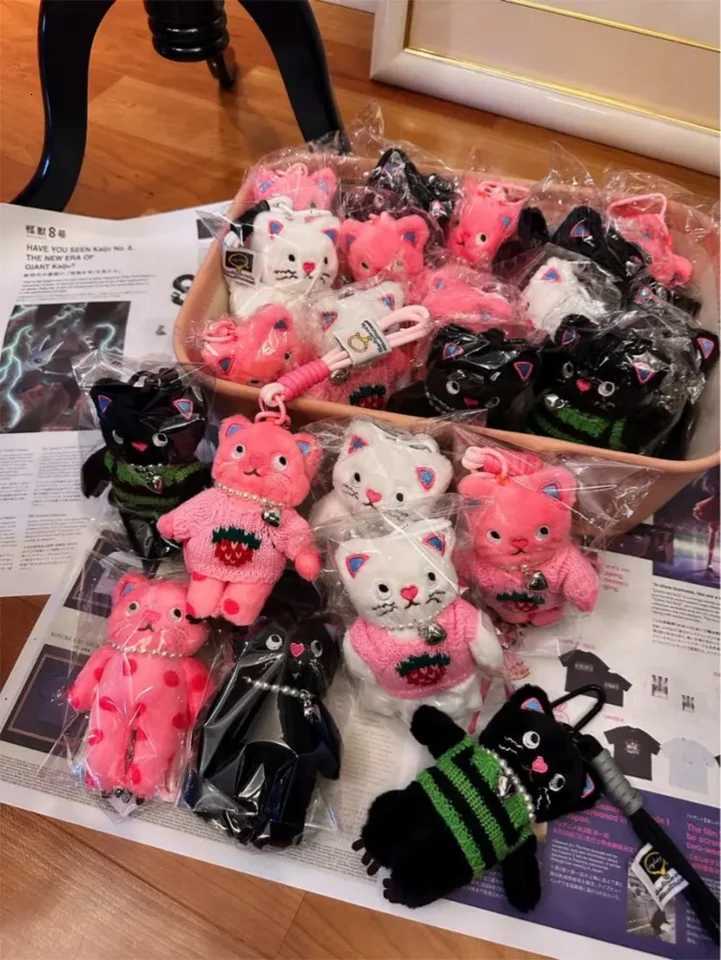 15cm Kawaii Cat Plush Keychain Cute Backpack Plush Pendant Animals Keyring Car Key Accessories Girl women Bag Decorations DollsXJ250928