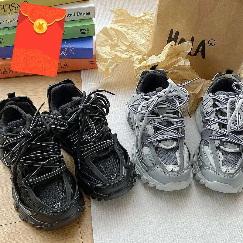 Footwear and Footwear Accessories Sports Shoes Running Shoes Sneakers Male Female Trendy Girls Boys Casual Sports Shoes