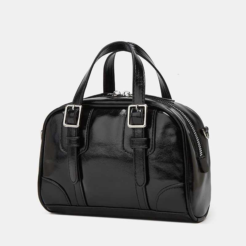 2025 New Retro Small Square Bag Commuting Bowling Handbag Boston Handbag Retro Crossbody Bag Z250928