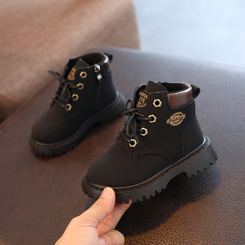 Autumn and winter new children's Martin boots, leather boots, mid top boots, side zippers, men's and women's fashionable shoes, trendy 