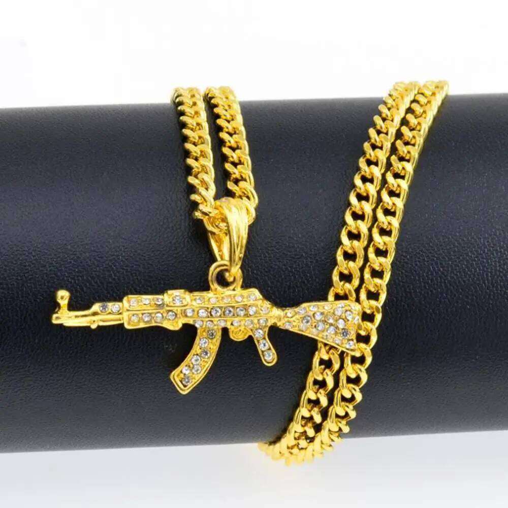 Crystal Ak 47 Rhinestone Bling Chain Fashion Creative Hip Hop Subhine Gun Pendant Necklace Women Men Rapper Jewelry