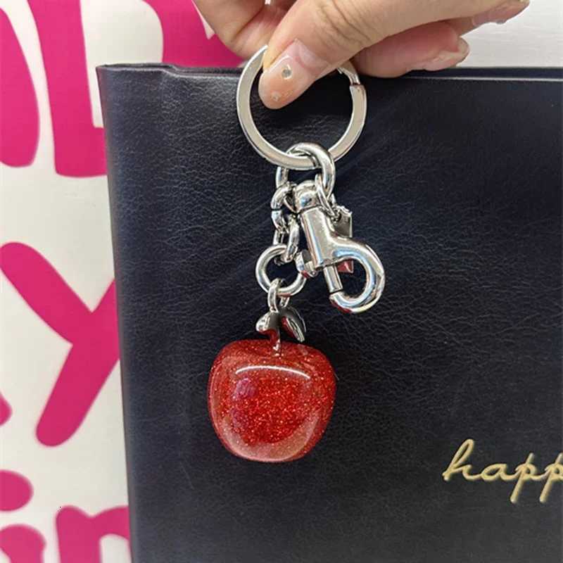 Luxury Cute Cherry Decorative For Bag Glitter Resin Red Apple Pendant For Handbags Shoulder Bags Keychain Charm Festive Gift Y250928as