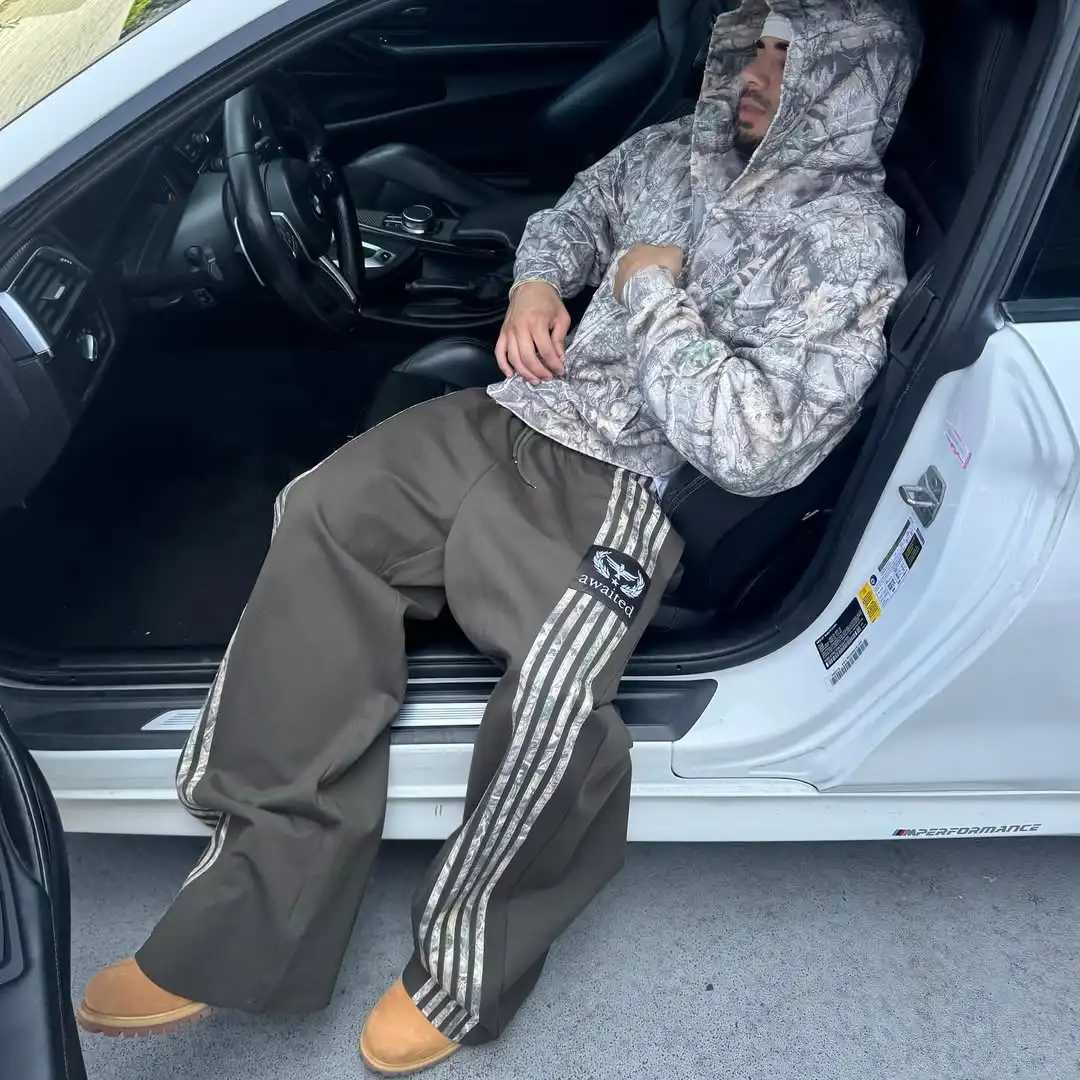 New Retro Men Joggi… - image