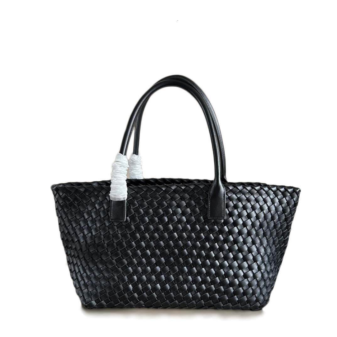 New Women's Knitted Handbag 2025 Fashion Designer Large Capacity Mommy Bag Single Shoulder Genuine Leather Women's Bag