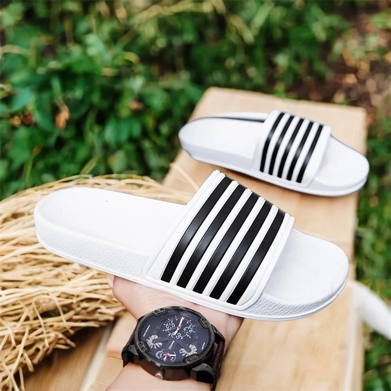 mens slippers Black and white striped slippers Soft EVA flip flops for man house slipper for men size 48 summer Beach slippers250225bj