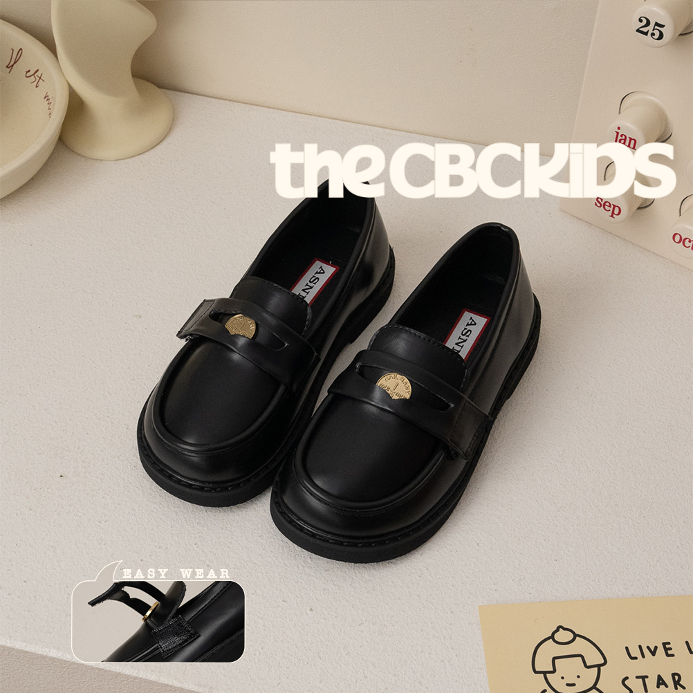 Versatile retro internet celebrity thick heeled small leather shoes for women 2025 new autumn and winter collection, small stature, one foot French Le Fu single shoes