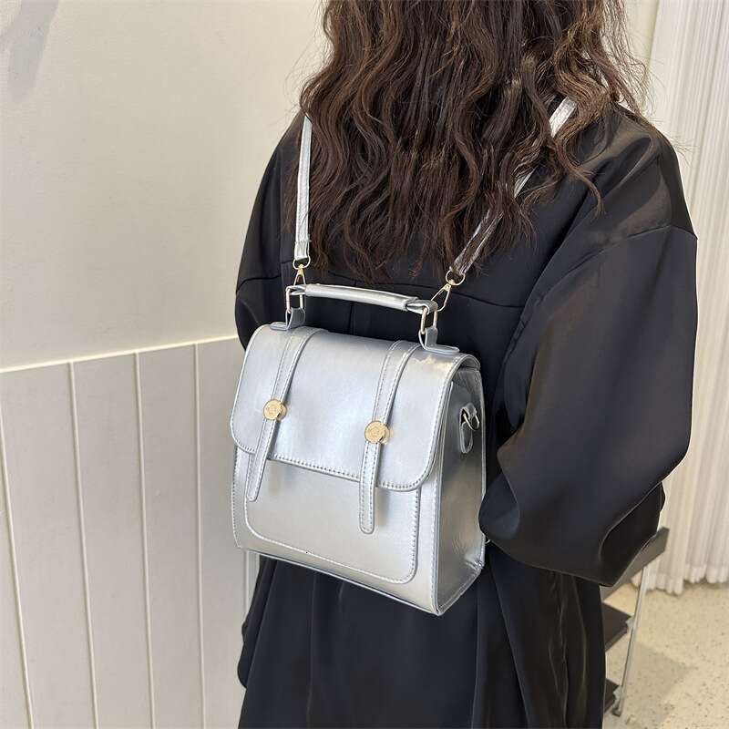 New Hot Sale Retro Women's Fashion Fashionable Pendant Shoulder Bag Casual Simple Backpack