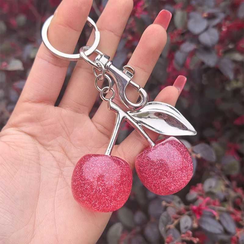 Luxury Fashion Delicate Red Cherry Charm Keychain 3 Color Gold Silver Keyring Elegant Womens Backpack Purse Charm Earrings Jewelry Y250929as