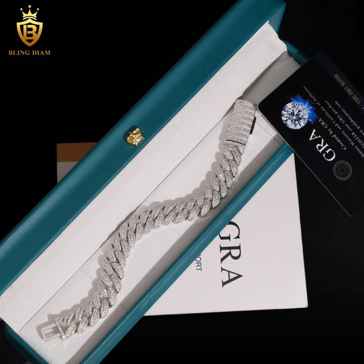 Rapper HipHop Style 925 Silver Chain 13mm Cuban Chain Bracelet Men Bracelet Pass Diamond Tester VVS Iced Out Moissanite with GRA