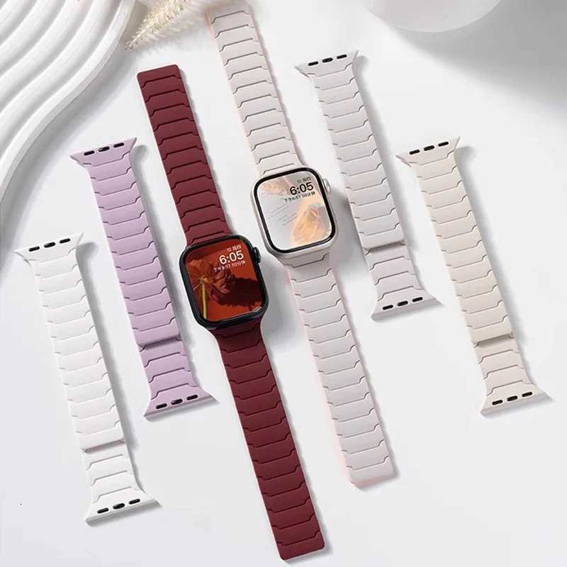 Magnetic Silicone Strap for Apple Watch Band Ultra 2 49mm 46mm 45mm Bracelet for Iwatch Series 10 9 8 7 6 SE 5 38 44mm 42mm 40mm W250928