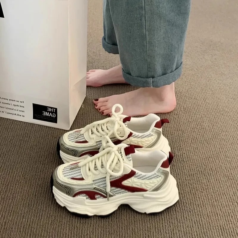 Women's Sneakers 2024 Mesh Breathable Shoes for Women Sports Running shoes Casual Yet Stylish Ladies' Walking/Running Kicks with Air Circula