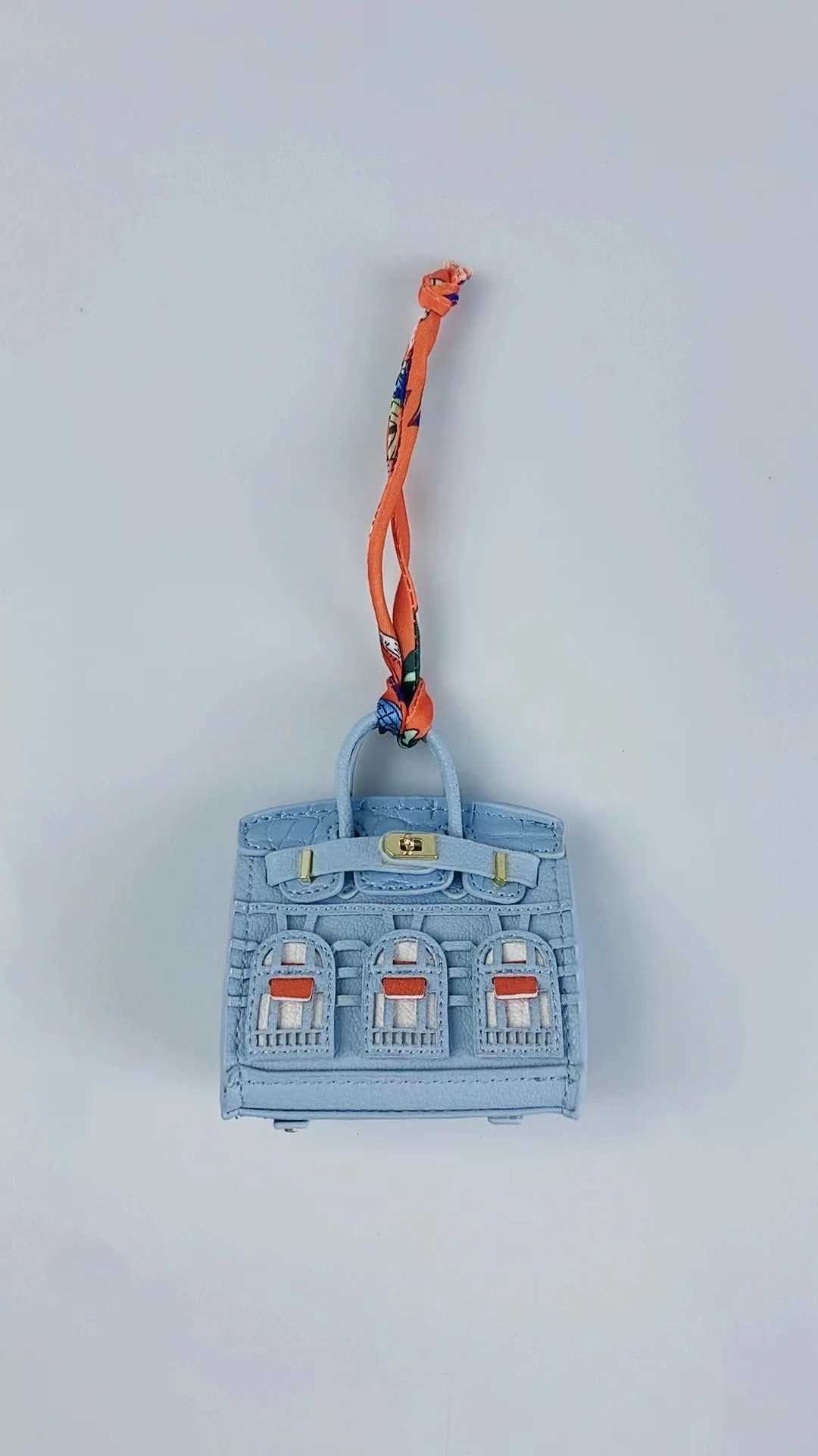 Luxury Hot selling high beauty mini bag window facing small house bag hanging accessories headphones lipstick car keys small bag Y250929as