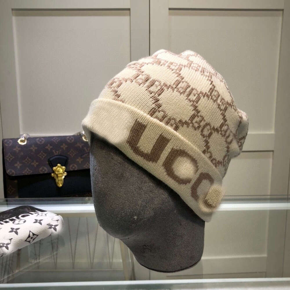 Designer Winter Knitted Beanie Woolen Hat Women Chunky Knit Thick Warm Faux Fu r Pom Beanies Hats F emale Bonnet Beanie Caps colorfull