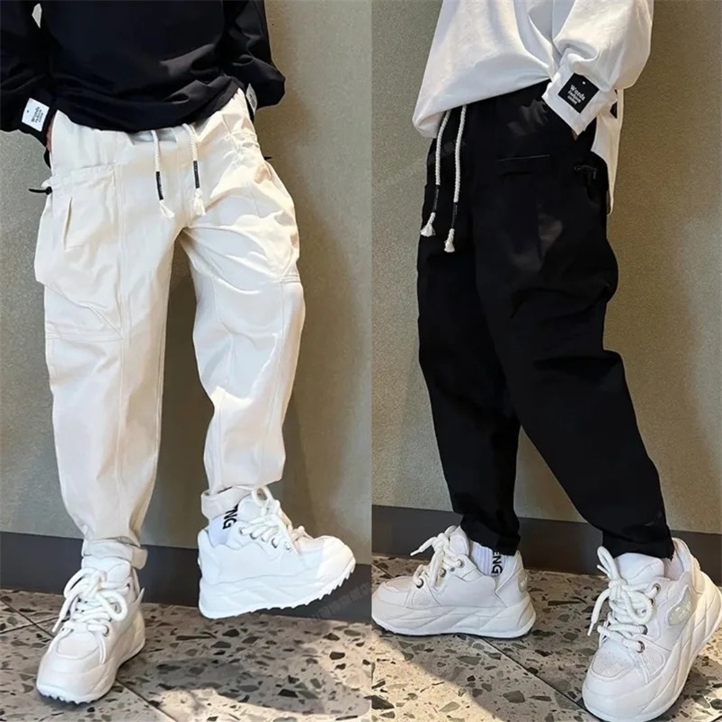 Mens Pants Clothing Trend Cargo Trousers for Men Solid Color Casual Loose Drawstring Big Pockets Male 5XL 231218