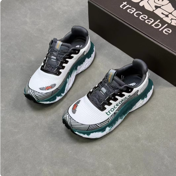 Traceable designer luxury sneakers four Luxury shoes sneakers ultra light shock-absorbing breathable anti slip outdoor hiking and cross-country runnin