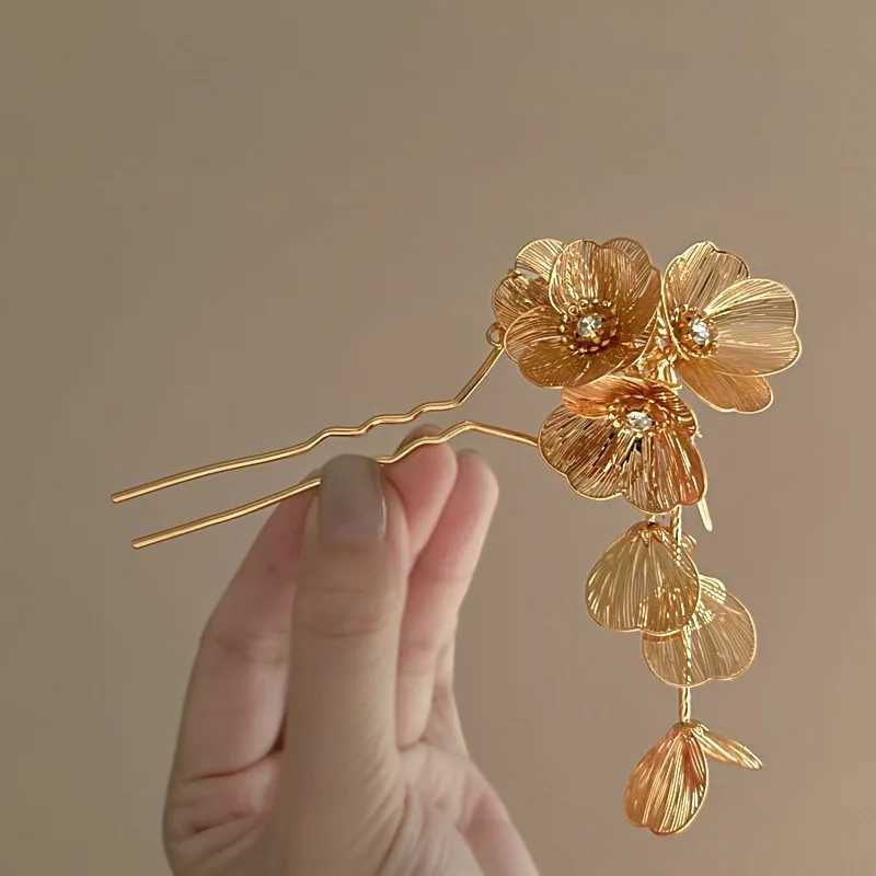 Vintage Flower Tassel Hair Clips For Women Metal Hair Stick Pins Brides Hairpins Wedding Jewelry Hair cessories L250928BQIN