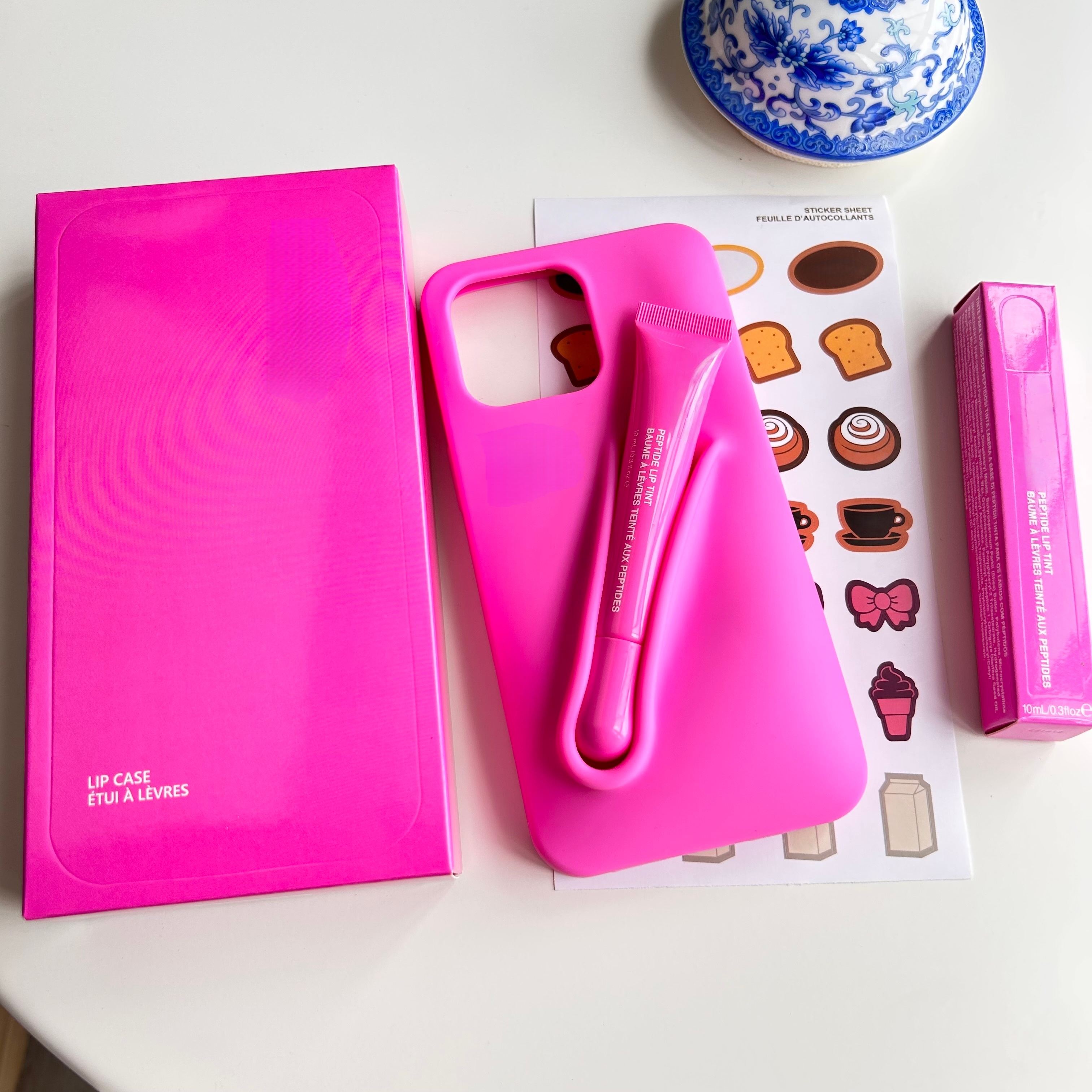 Rhodeos Lip Gloss Designer Phone Case for Apple iPhone 17 pro max cases 16 Luxury Silicone Lipgloss Lipstick Make-up Cosmetic Lip Balm Lens Bump Back 