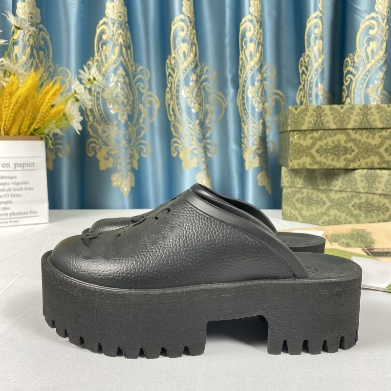 Luxury slipper designer ladies hollowed out platform sandals for women transparent material made of fashion sun beach women shoes slippers