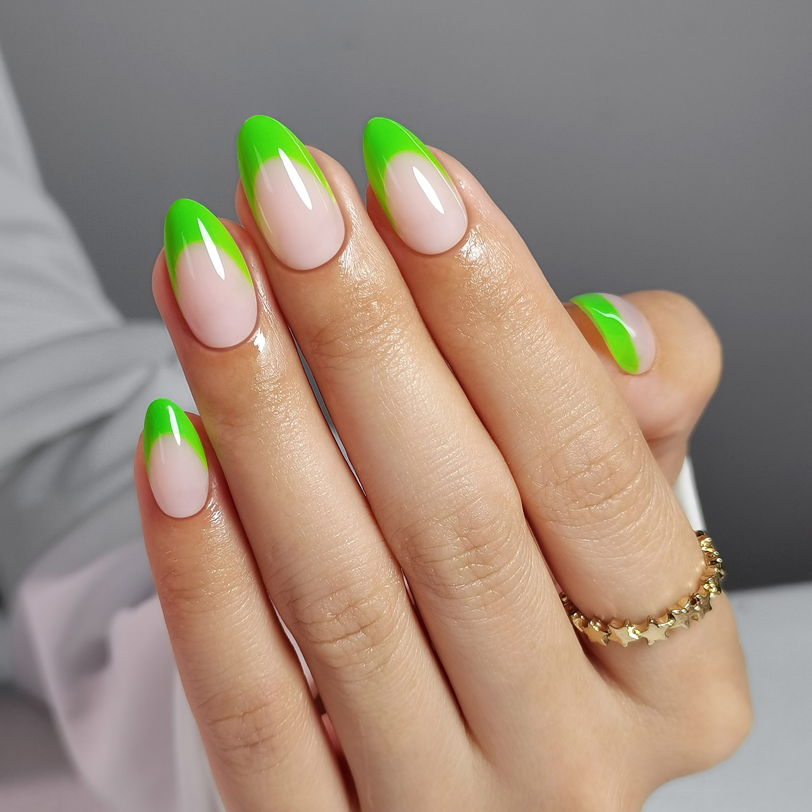 the lemon green french edge press type artificial nail soft gel wearable nail is specially designed for womens daily wear parties and banquets