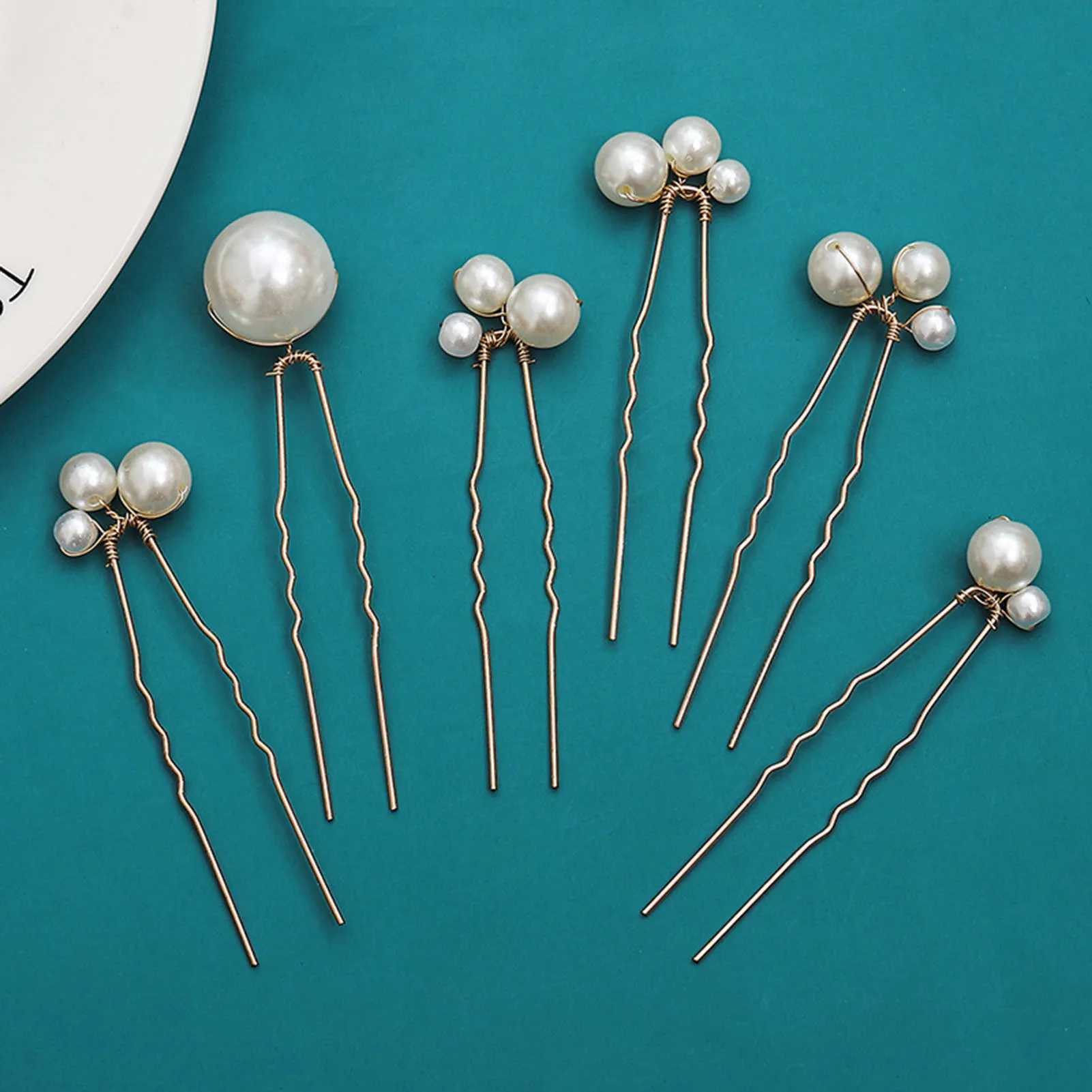 Bride Pearl Hairpin Wedding Hair cessories Golden Alloy Ushaped Hair Clip Beauty Lady Engagement Headpiece Retro Jewelry L250928DO8Y