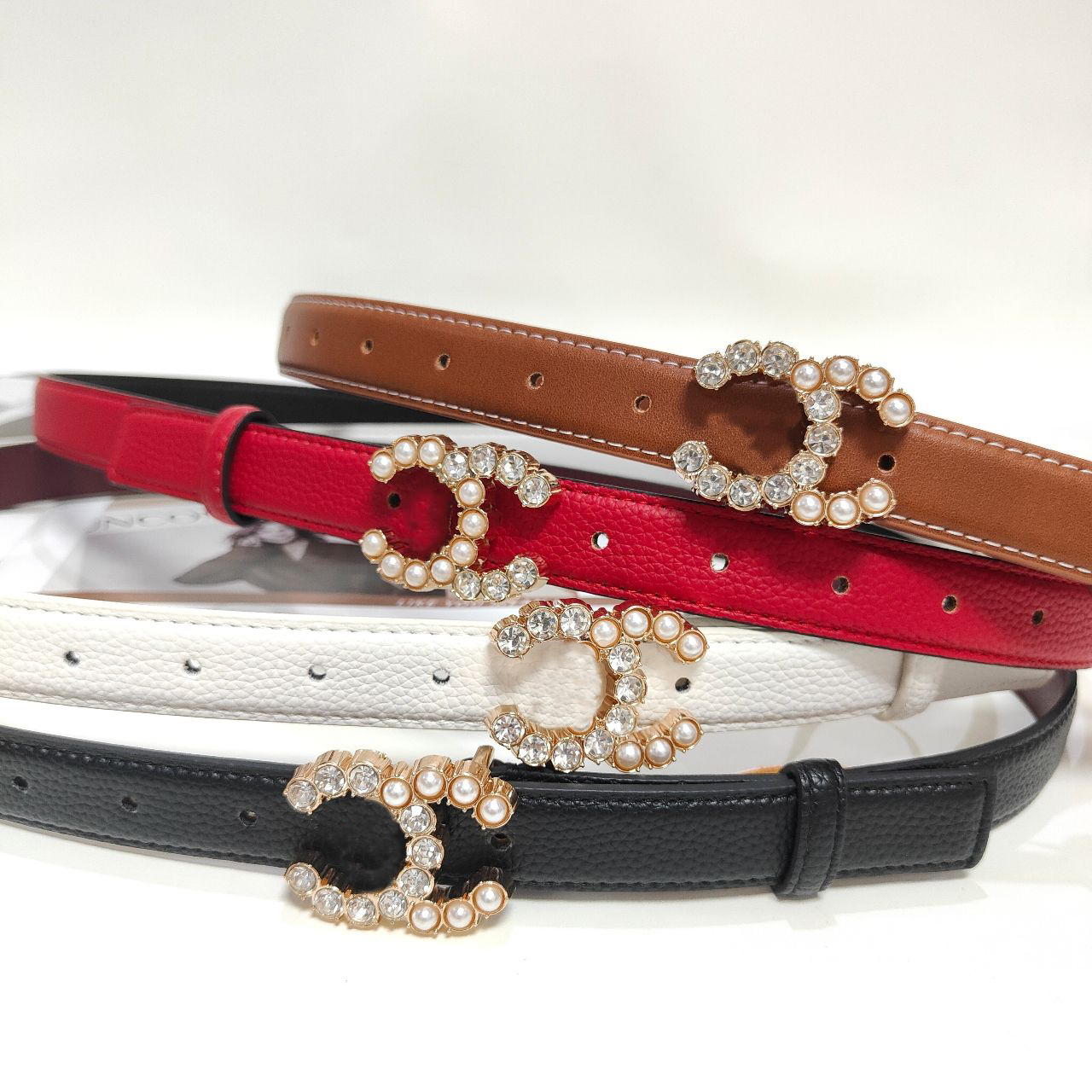 Designer Belt Mens and Womens Belt Pearl Buckle Head Genuine Leather Cowhide Luxury Classic Fashion Smooth Buckle 2.5CM Multi Color