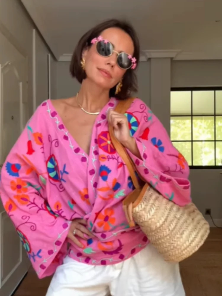 Chic Embroidery Pink Lace Up Woman Short Coat Casual Long Sleeves V Neck Jacket 2025 Autumn Lady Street Outerwear 250917Z