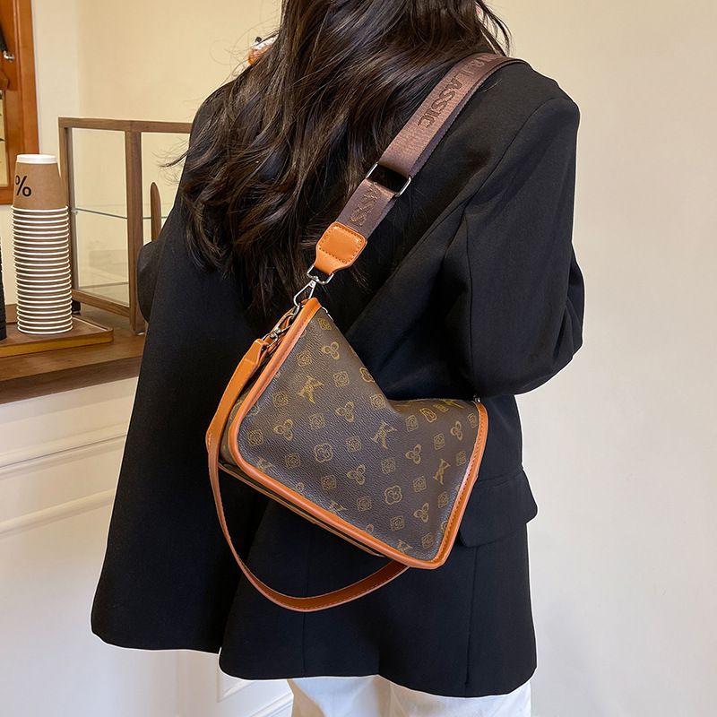 Designer Bag Shoulder Bag Luxury Bag Purse Crossbody Bag Fashion bag women's new large capacity armpit single wide shoulder strap oblique span bag