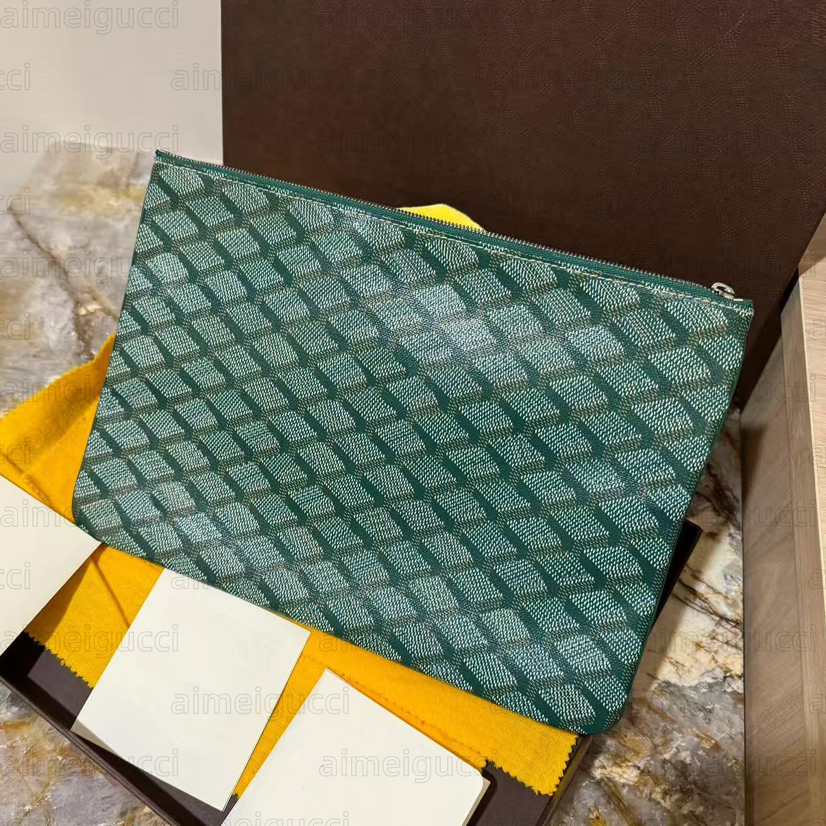 Mirror quality Clutch Bag Luxury Designer bag Totes Womens mens Cross Body Shoulder wash Bags fashion handbags toiletry bags lady cosmetic makeup bag Wallets