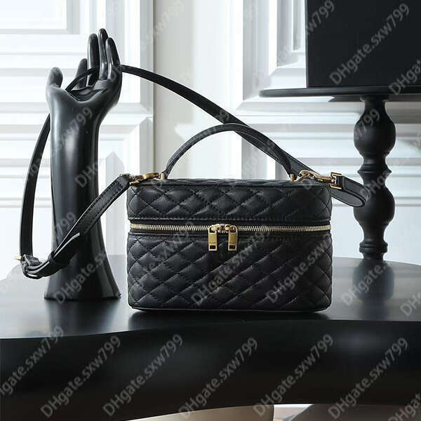 Ladies Fashion Designe Luxury 10A Lambskin Gaby Vanity Bag Tote Crossbody Handbag TOP Mirror Quality Cosmetic Bags Cases Handbag Bag 766731 Pouch Purse