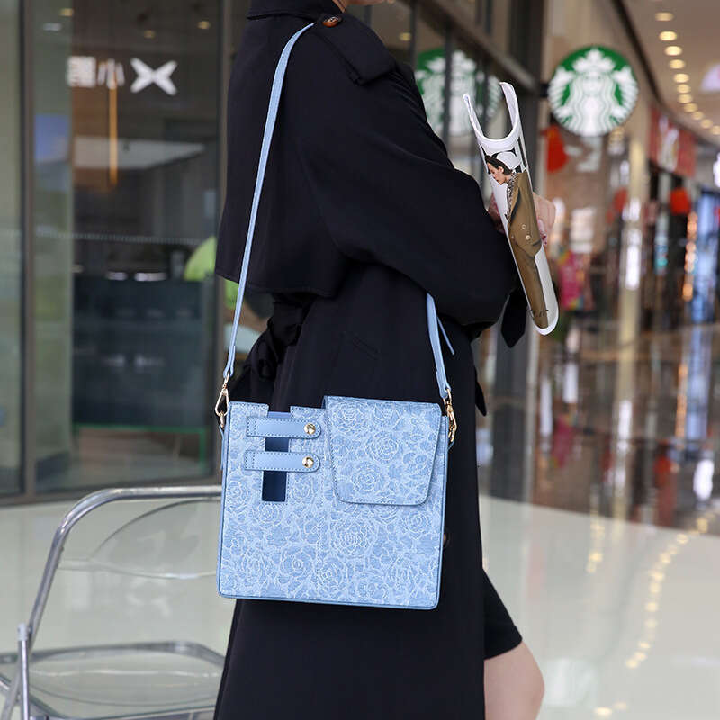 Outdoor Portable Drink Bottle Water Multifunctional Insulated Cup Sleeve Fashionable Single Shoulder Crossbody Women's Bag