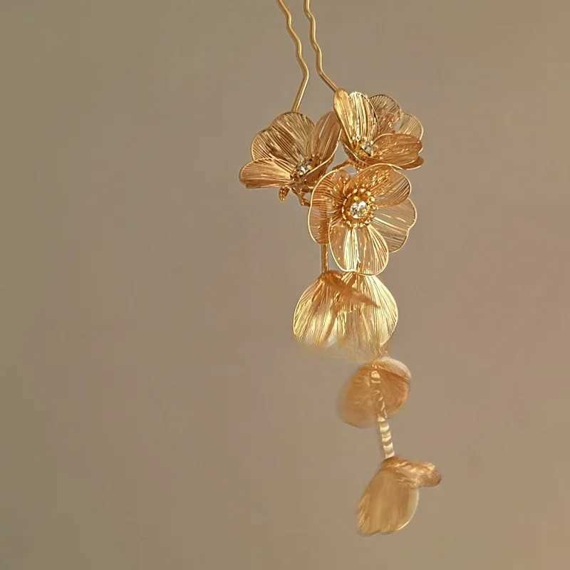 Vintage Flower Tassel Hair Clips For Women Metal Hair Stick Pins Brides Hairpins Wedding Jewelry Hair cessories L250928BQIN