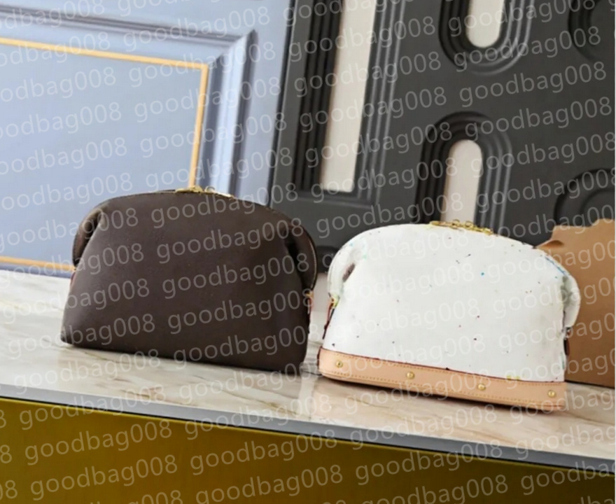 M46458 Cowboy Lavatory Bags Big Cosmetic Bag for Women and Men Makeup Bag Denim Toiletry Wash Bag Travel Handbags Purses