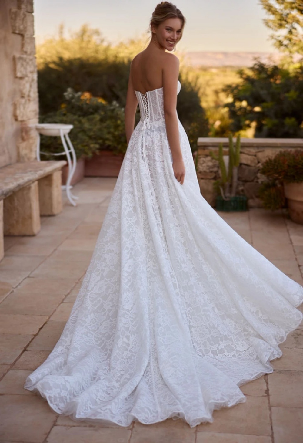 Unique A-Line Wedding Dresses for Women - Long Sleeve Lace Bridal Gowns with Tulle Jacket and Customized Appliques
